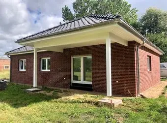 Referenz Bungalow in Bernau OT Ladeburg Erikasteg mit Verblendmauerwerk – Ansicht 3