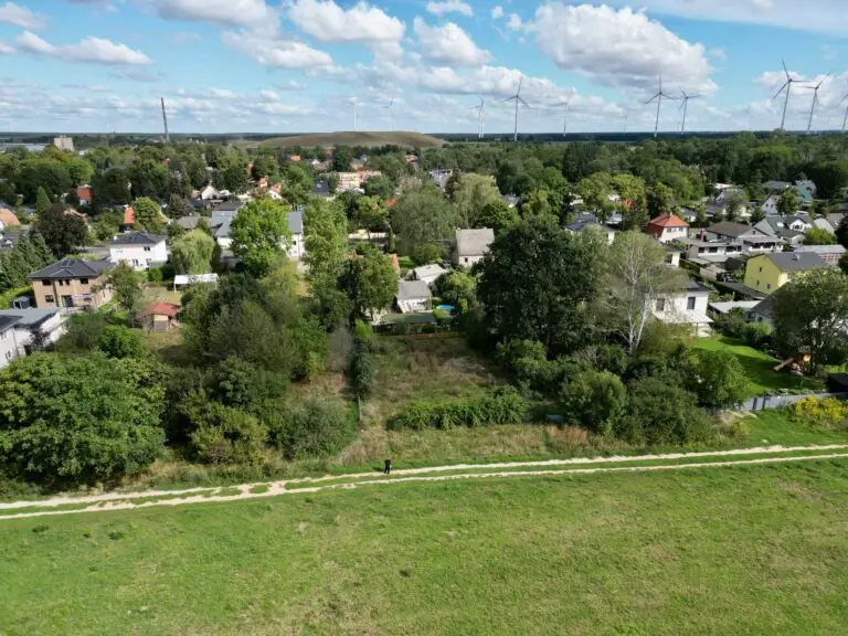 Ruhiges Baugrundstück mit unverbaubarem Blick – Bernau Nibelungen