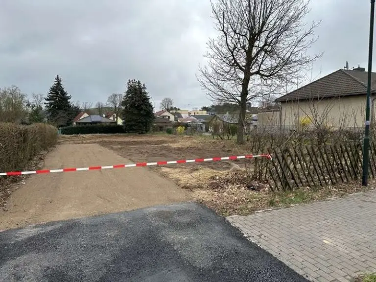 Starten Sie Ihr Bauprojekt mit KLINKER HAUS – auf 617 m² in bester Lage