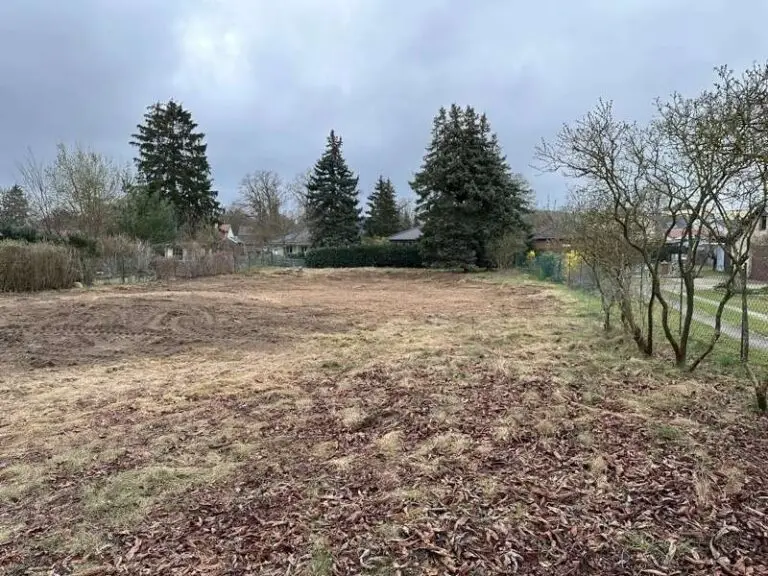 Starten Sie Ihr Bauprojekt mit KLINKER HAUS – auf 617 m² in bester Lage