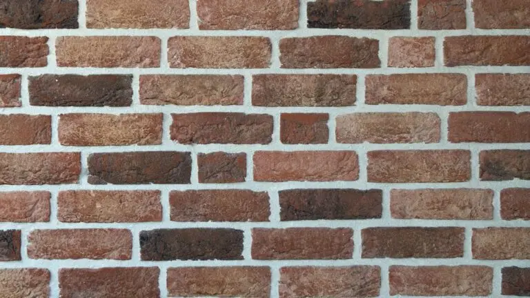 Klinker SZ 86180, braun-grau-rot gemischt, sehr lebendige, rustikale Wirkung – KLINKER HAUS